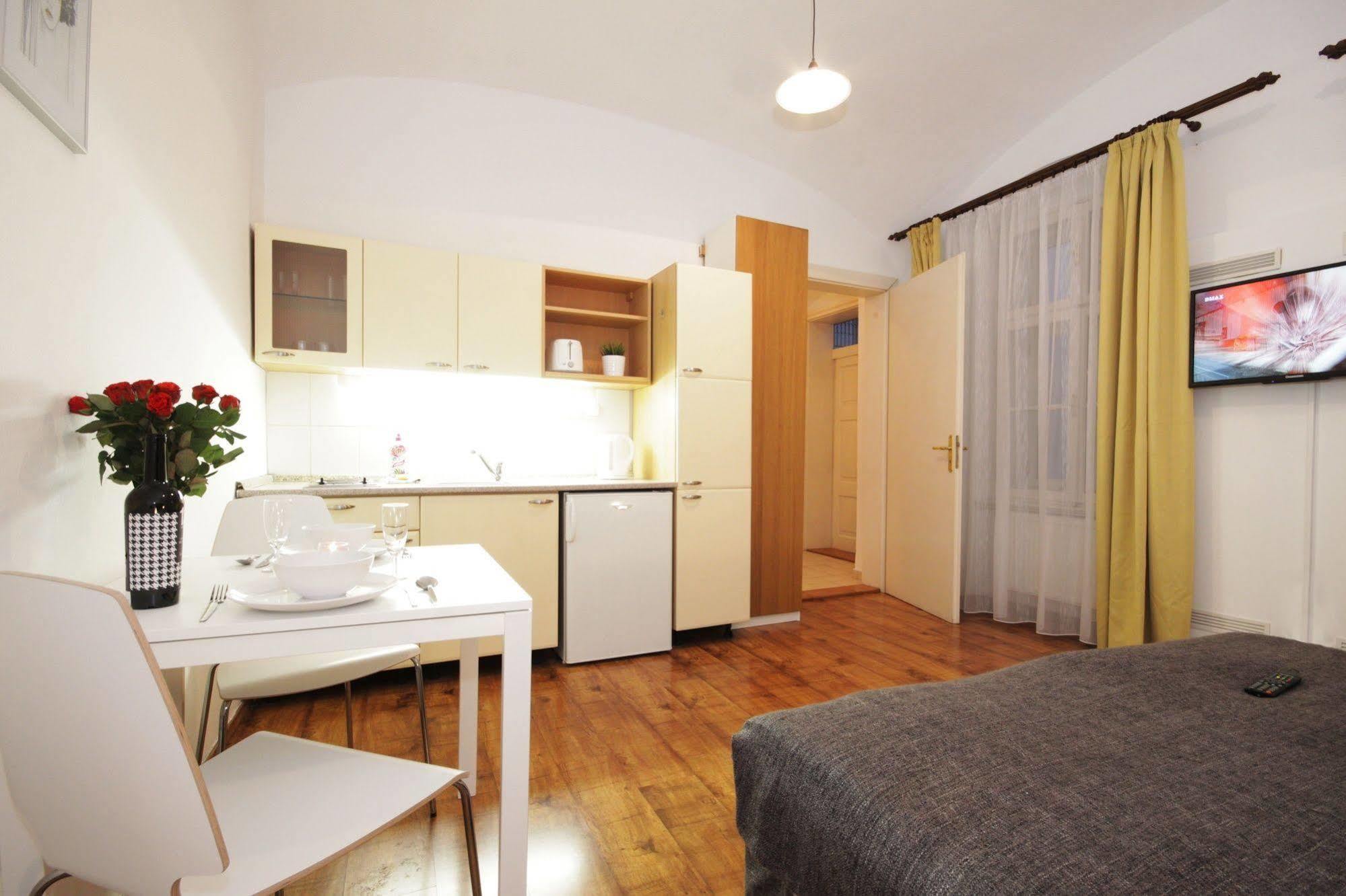 Prague Central Residence Bagian luar foto