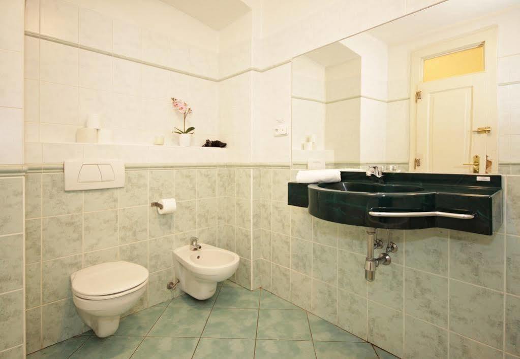 Prague Central Residence Bagian luar foto